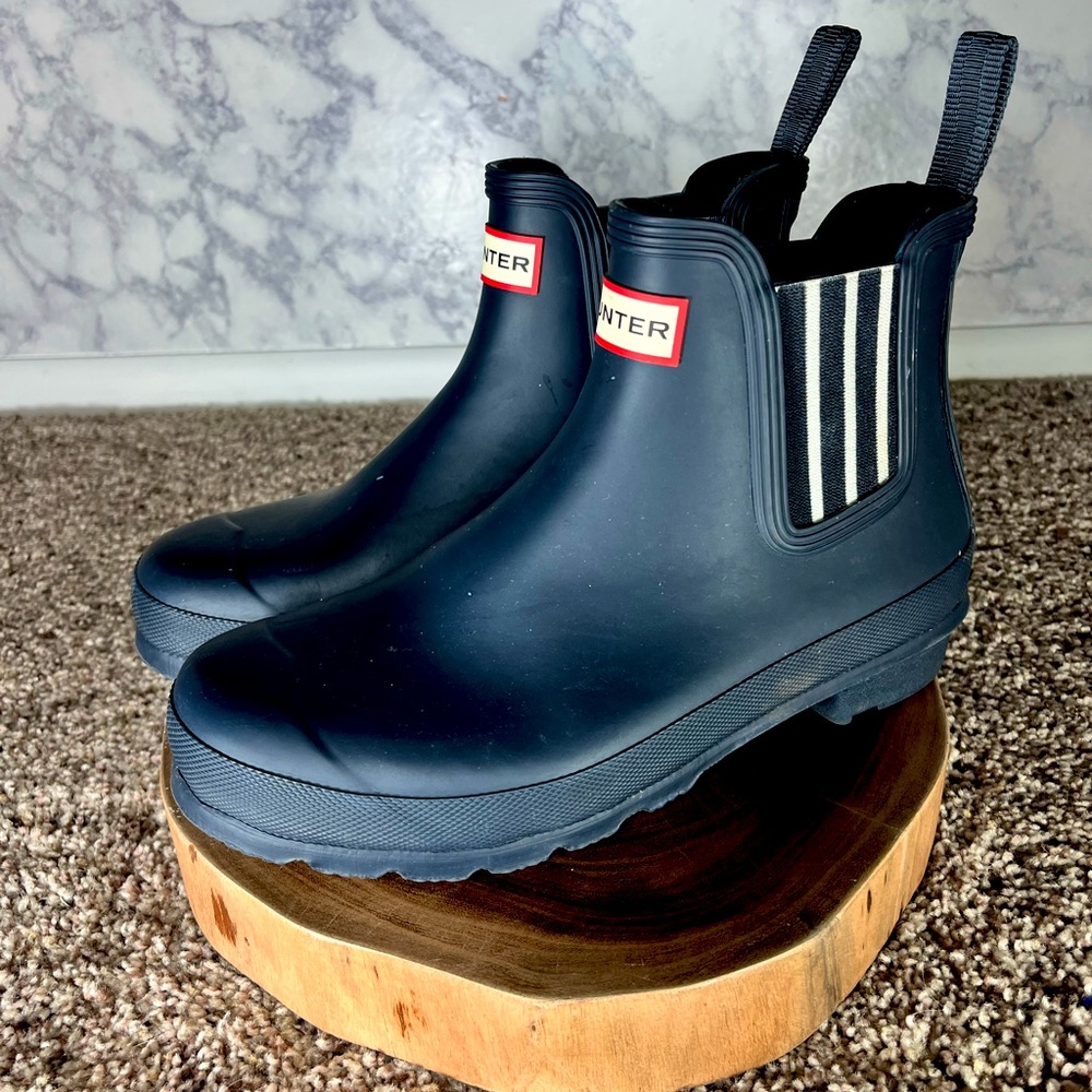 Women’s Hunter Chelsea Rain Boot- Navy Blue with Nautical Navy and White Stripes